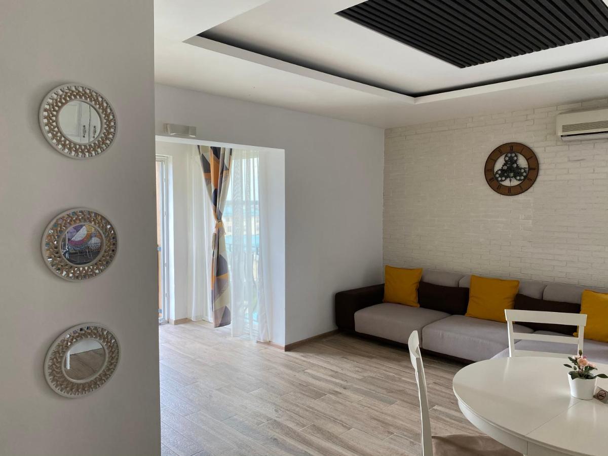 Sunny Deluxe Apartment Cosmopolis Stefanestii de Jos Εξωτερικό φωτογραφία